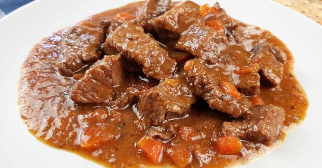 carne guisada