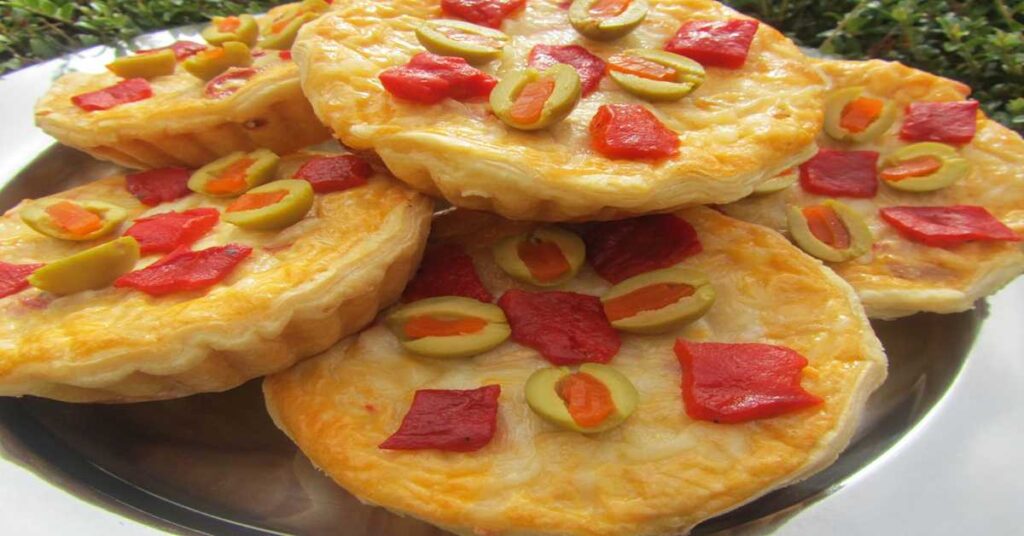 tartaletas rellenas de atún