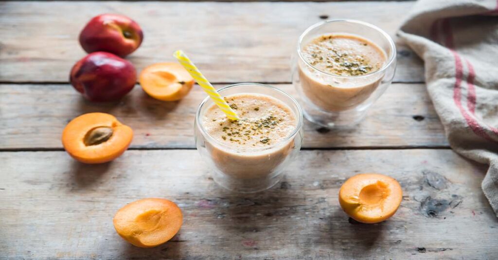 batido de melocotón y yogur
