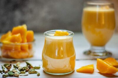 batido de naranja y mango