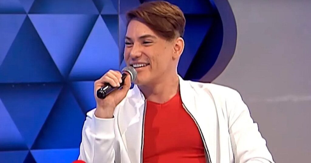 ali david hace acusaciones y dj adonis se defendio