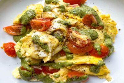 huevos al pesto