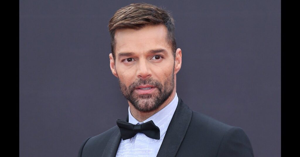 Ricky Martín revela que lo motivó a salir close-t