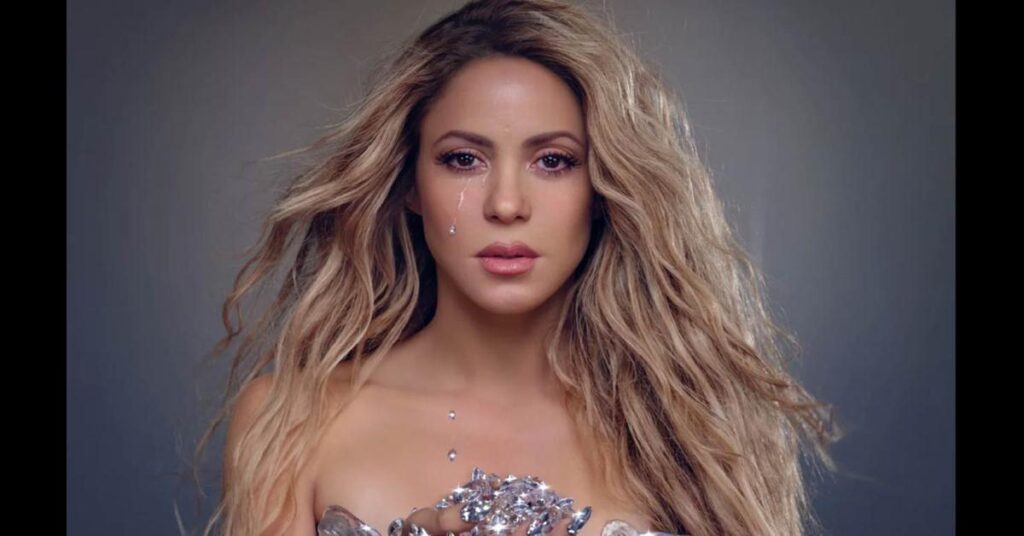 Shakira sigue sacando más música para Piqué
