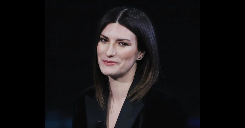 Laura Pausini ruega a fanáticos que no le hagan más regalos